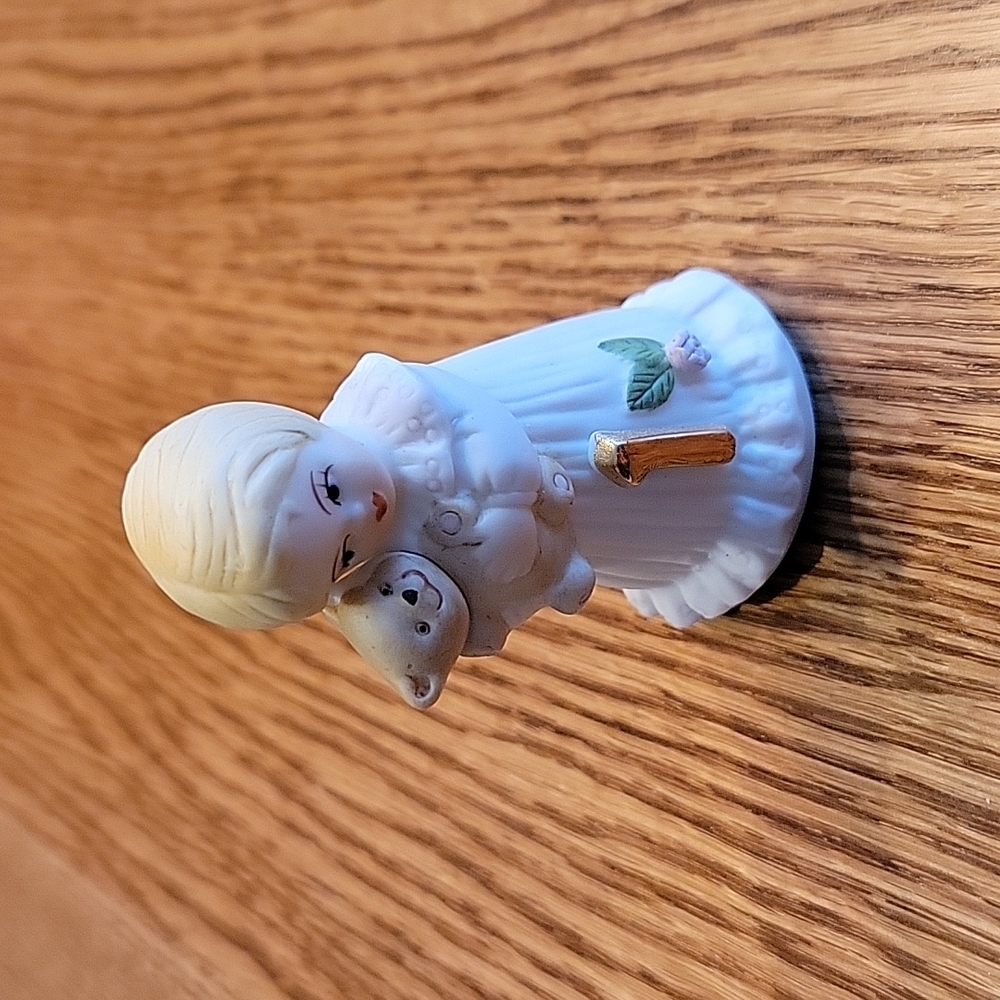 Enesco growing up figurine- Age 1
